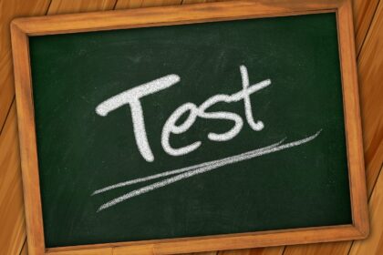 entdecken sie u-prüfungen: umfassende bewertungstests zur messung ihrer kenntnisse und fähigkeiten. bereiten sie sich effektiv vor und verbessern sie ihre leistungen.